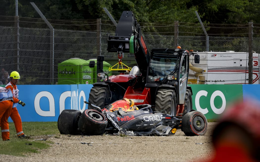 Yuki Tsunoda's Red Bull car after crash during qualifying for 2025 Emilio Romagna Grand Prix.