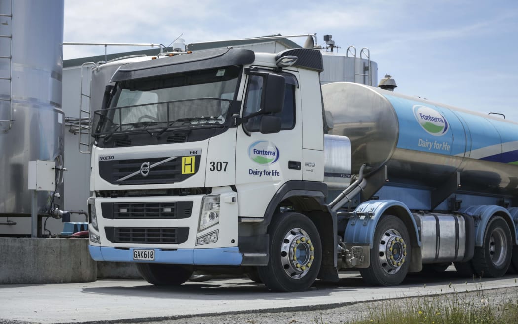 Fonterra milk truck picking up Simon Mackle's milk.