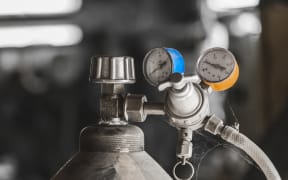 Carbon dioxide cylinder with gearbox industrial gas bottle system.