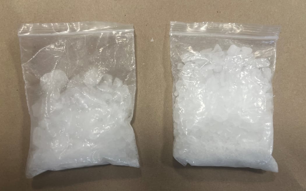 Crystal Meth buying from high med store at highest rate