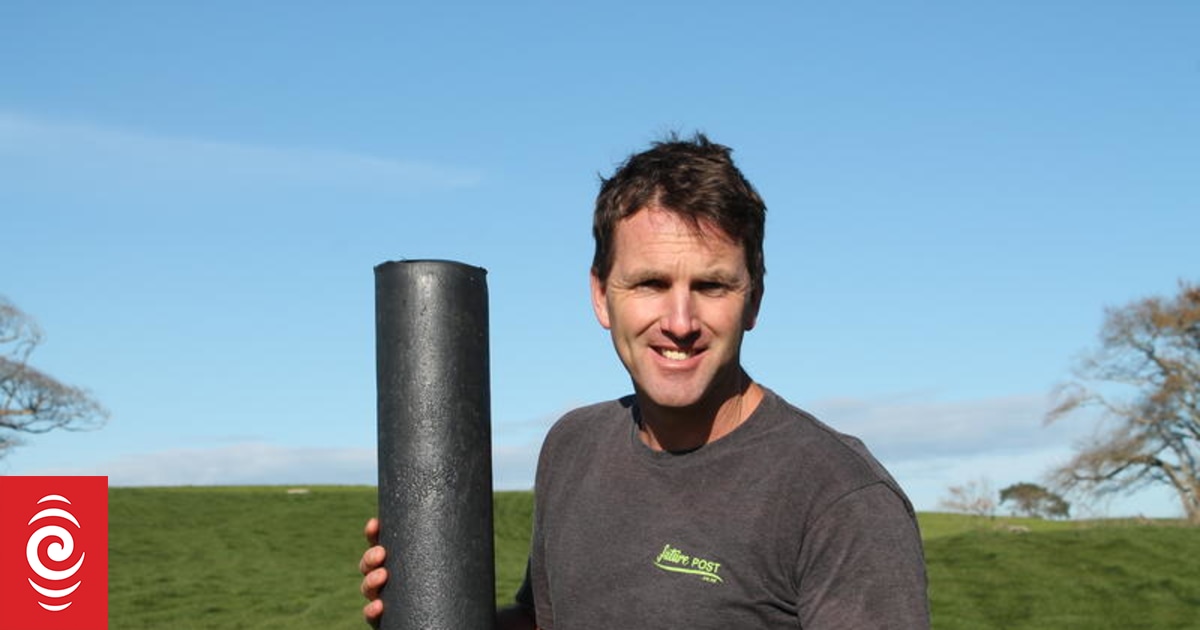 The Waiuku company making fence posts from used plastic RNZ