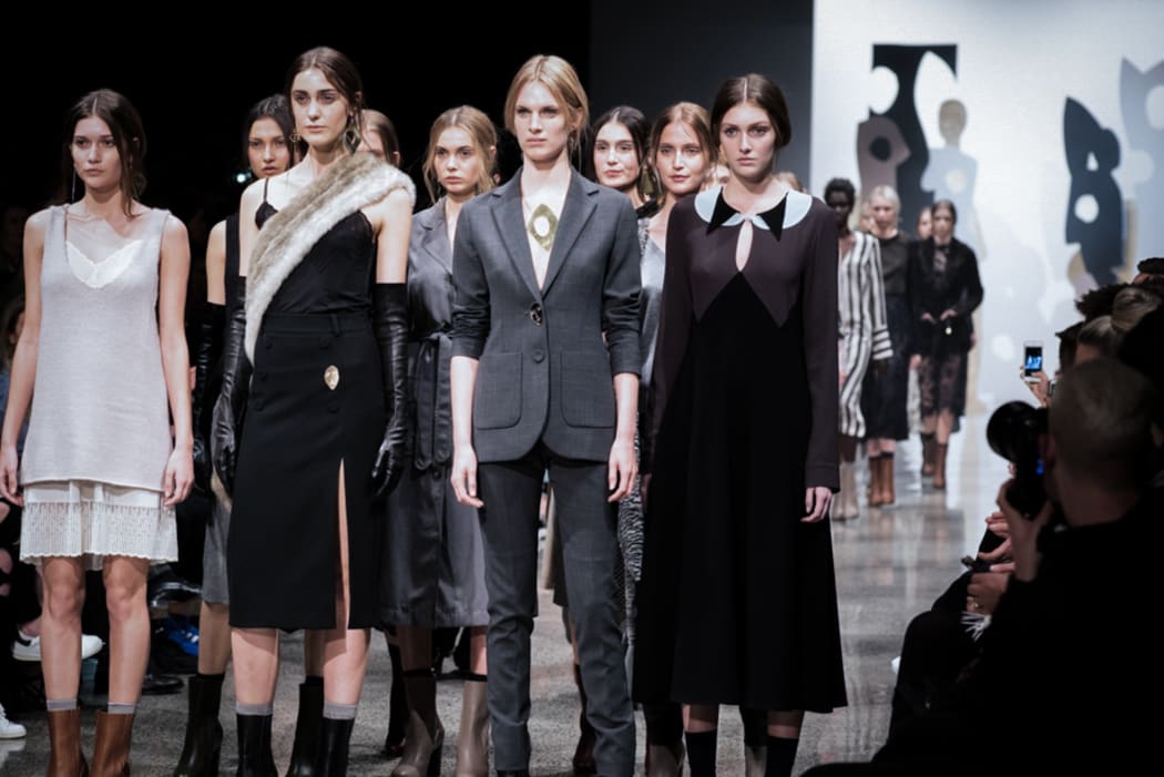 Kate Sylvester revisits a  Beecroft-esque presentation during NZFW 2015