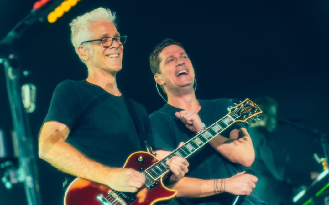 Review Matchbox Twenty light up Christchurch RNZ News