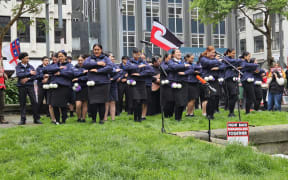 Students from Te Ara Whānui Kura Kaupapa Māori perform at the rally.