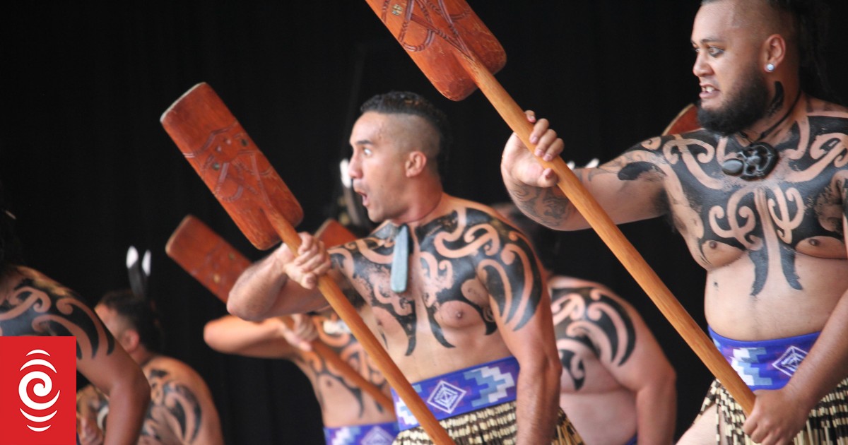 Resounding political statements from Te Matatini stage | RNZ News