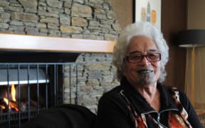 Te Reo Māori teacher, Mana Elizabeth Hunkin