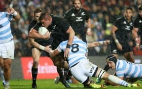 New Zealand’s Ethan de Groot charges for the try line during the rugby union Test match between New Zealand and Argentina at FMG Stadium in Hamilton on September 3, 2022.