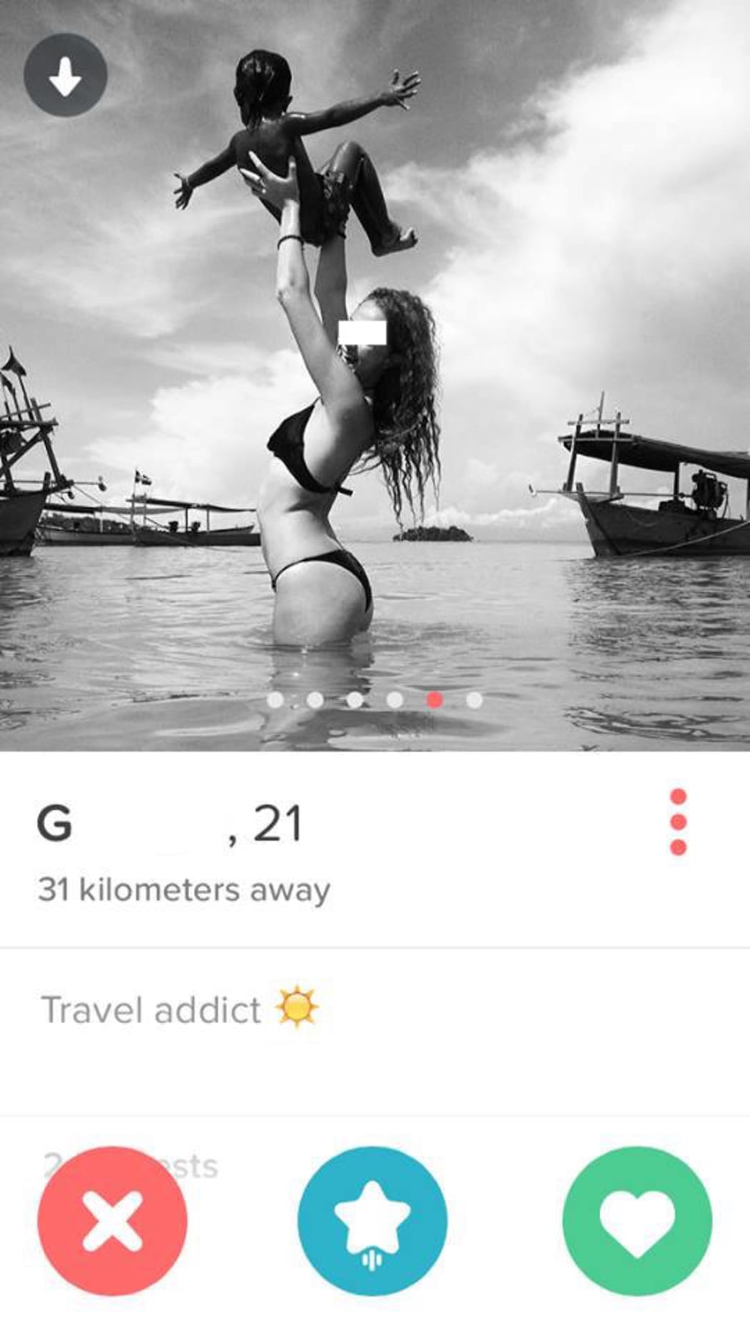 Tumblr 'Humanitarians of Tinder' snaps people using unsuspecting children in their dating profiles
