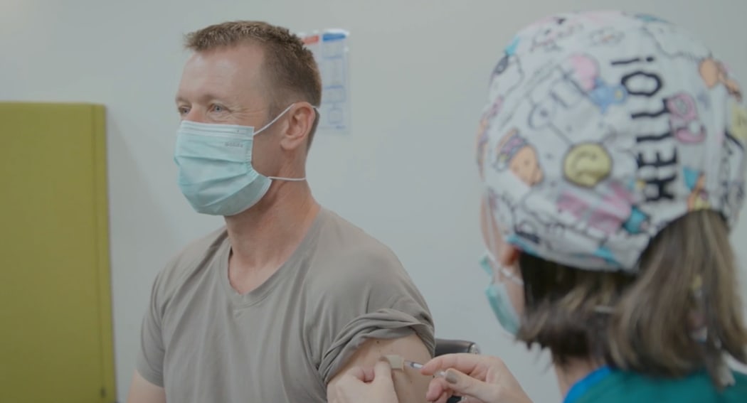 Managed Isolation and Quarantine (MIQ) head Brigadier Jim Bliss getting his second vaccine.