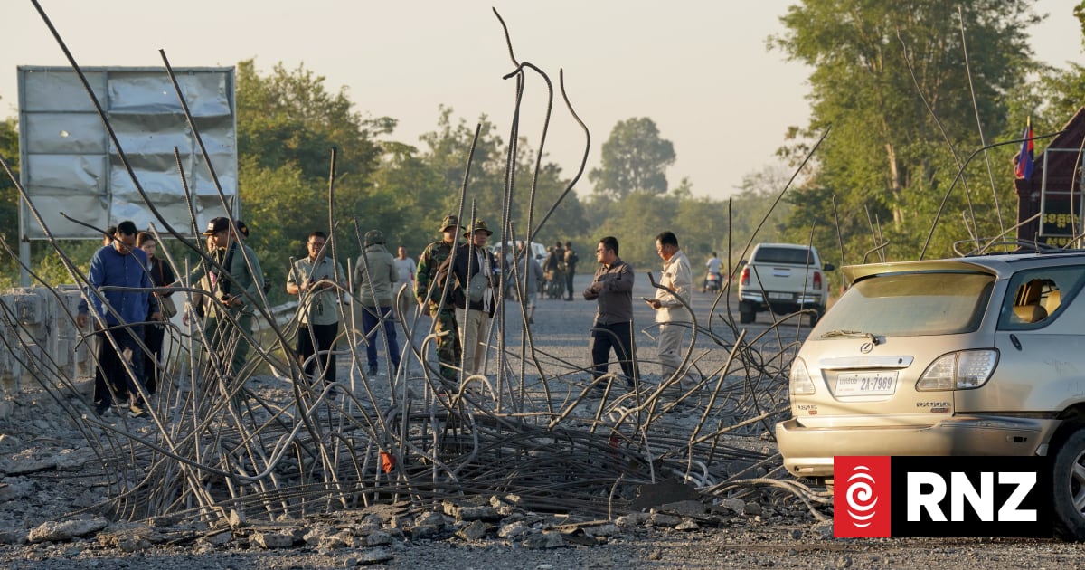Thailand and Cambodia sign truce to halt fierce border conflict