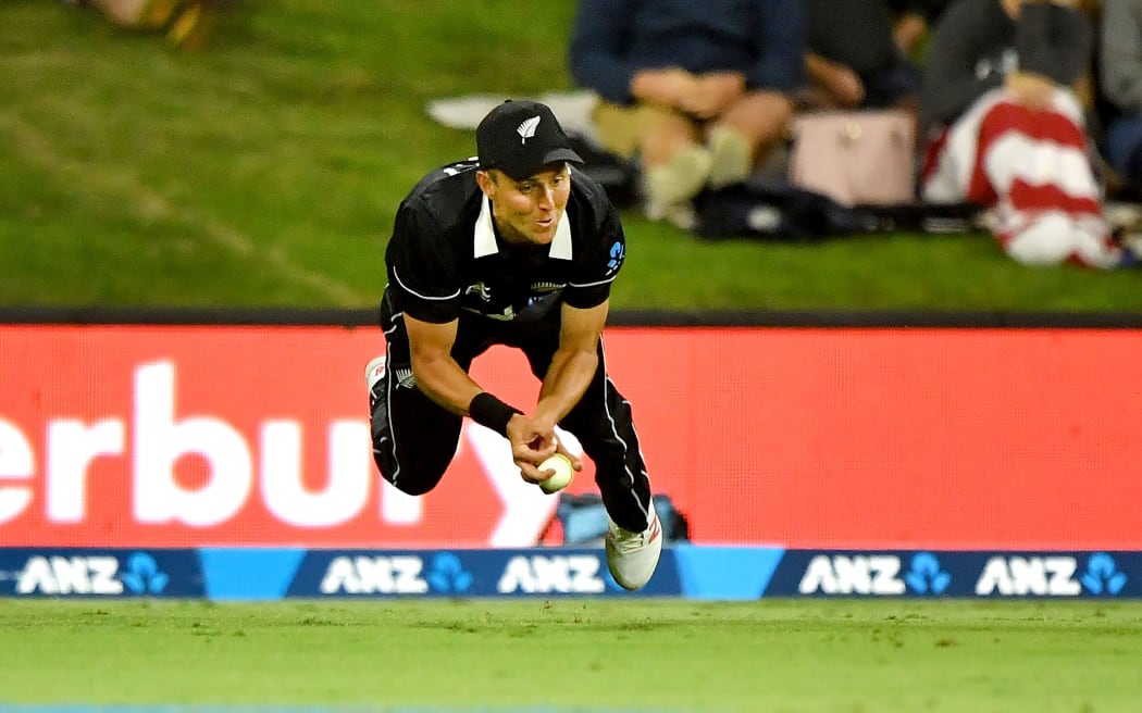 Blackcaps' Trent Boult takes the winning catch against Sri Lanka.