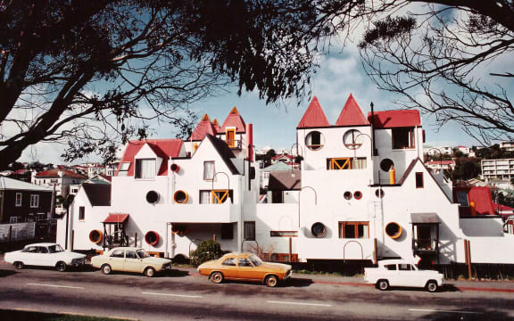 Park Mews, Hataitai, 1973