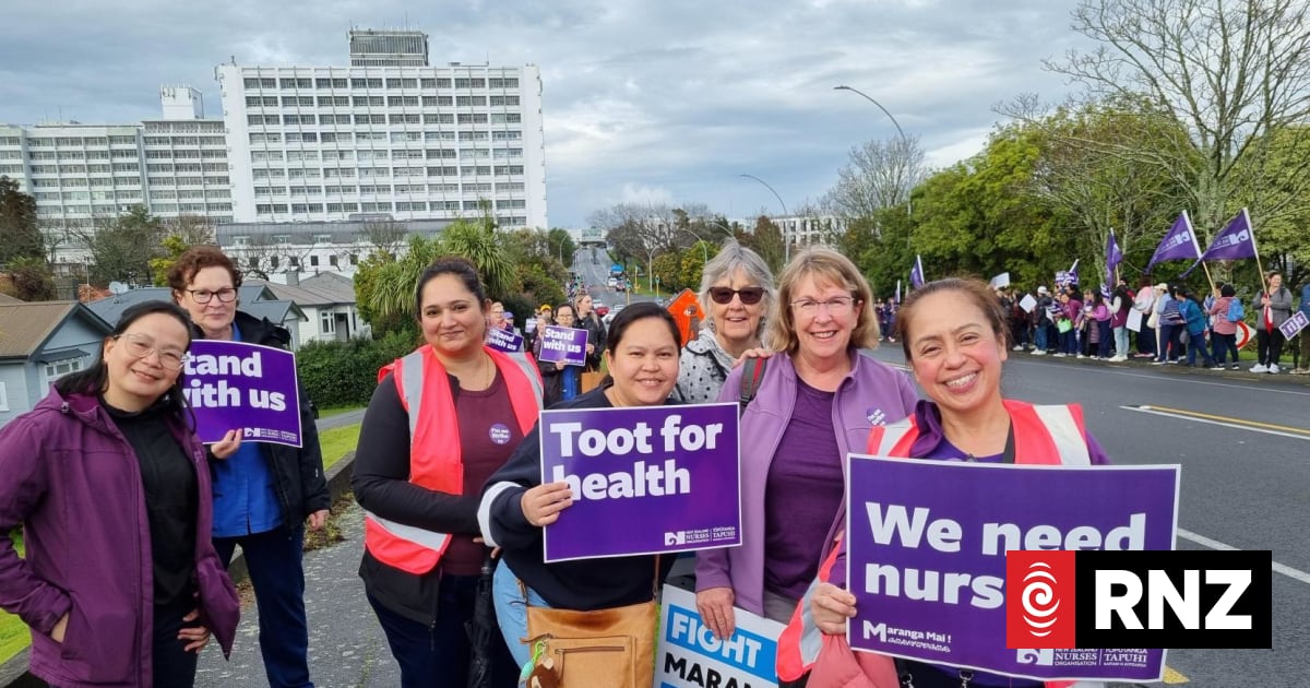 Nurses' strike prompts emergency department warning | RNZ