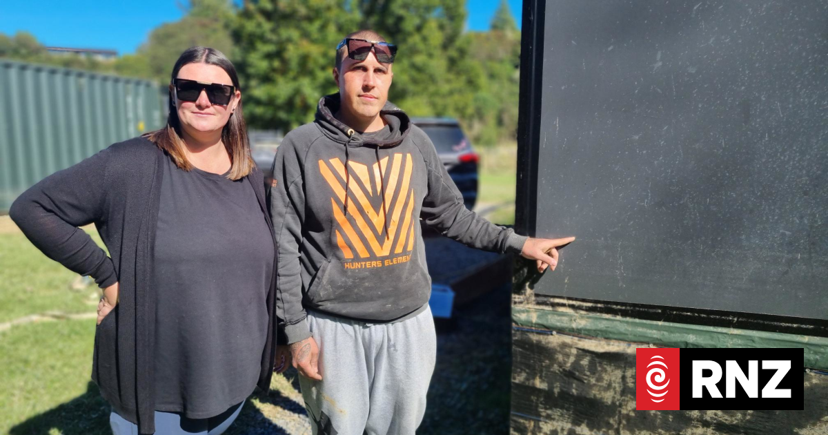 Ōhura flood warning system questioned after couple escape from neck-deep floodwater