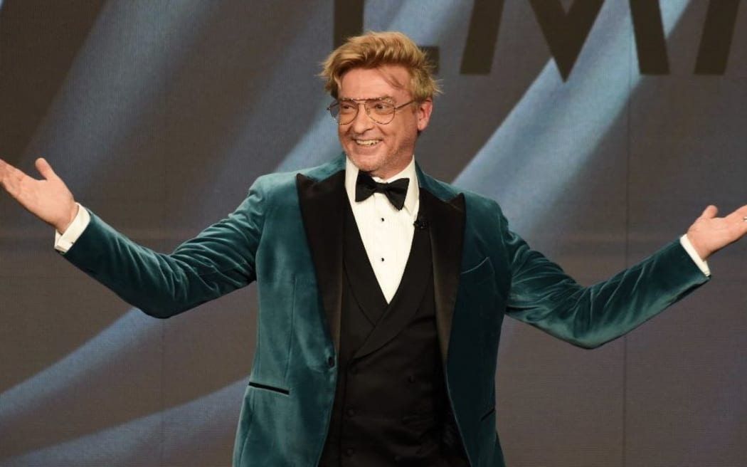 New Zealand comedian Rhys Darby hosting the 2023 International Emmy Awards
