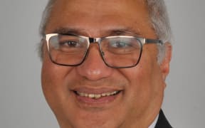 Professor Alec Ekeroma