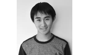Thumbnail headshot of Luke Ding, finalist at the 2023 Lewis Eady National Junior Piano Competition