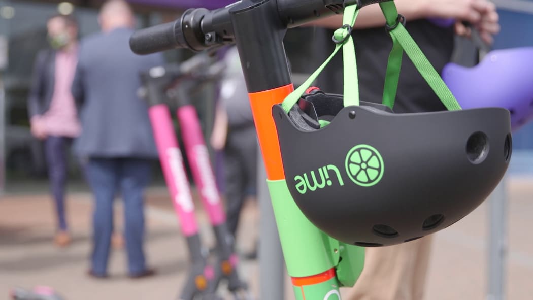 Lime e-scooter helmet, electric bike