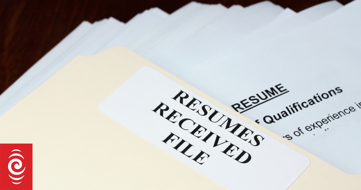 Hundreds of people are applying for roles, how do you stand out? | RNZ News
