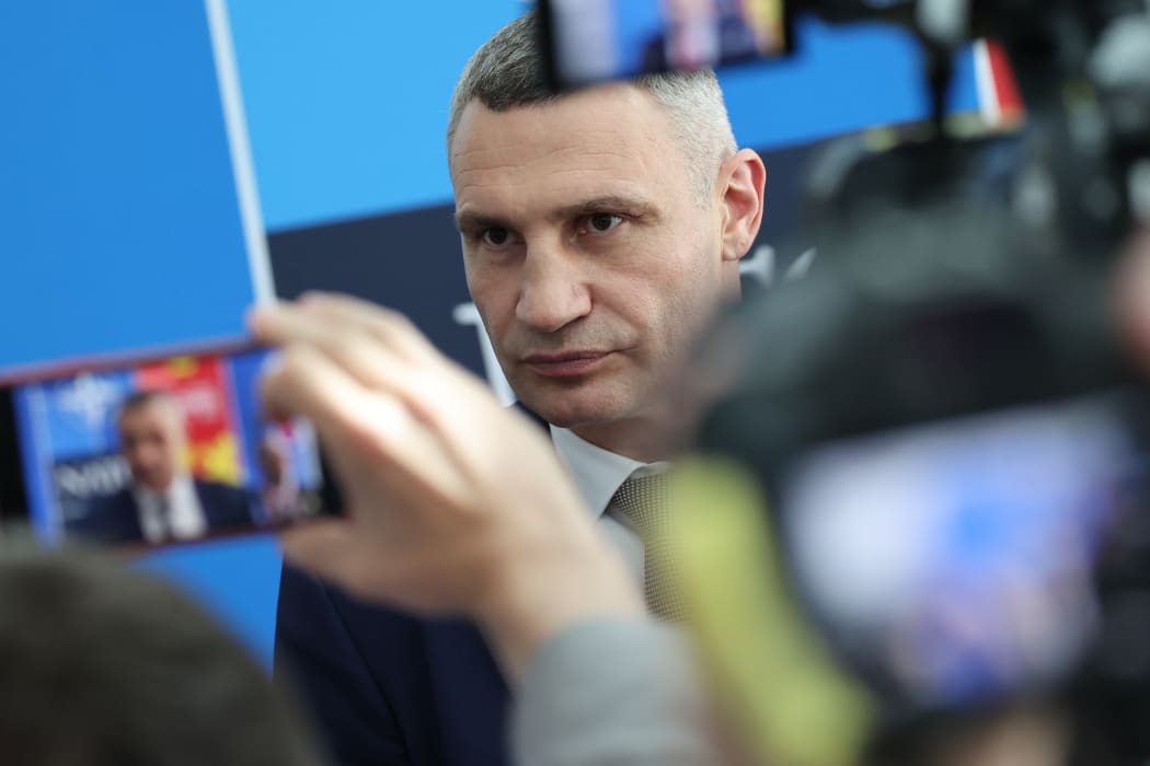 Vitali Klitschko talks to the media during the NATO Summit in Madrid, Spain on June 29, 2022. (Photo by Jakub Porzycki/NurPhoto) (Photo by Jakub Porzycki / NurPhoto / NurPhoto via AFP)