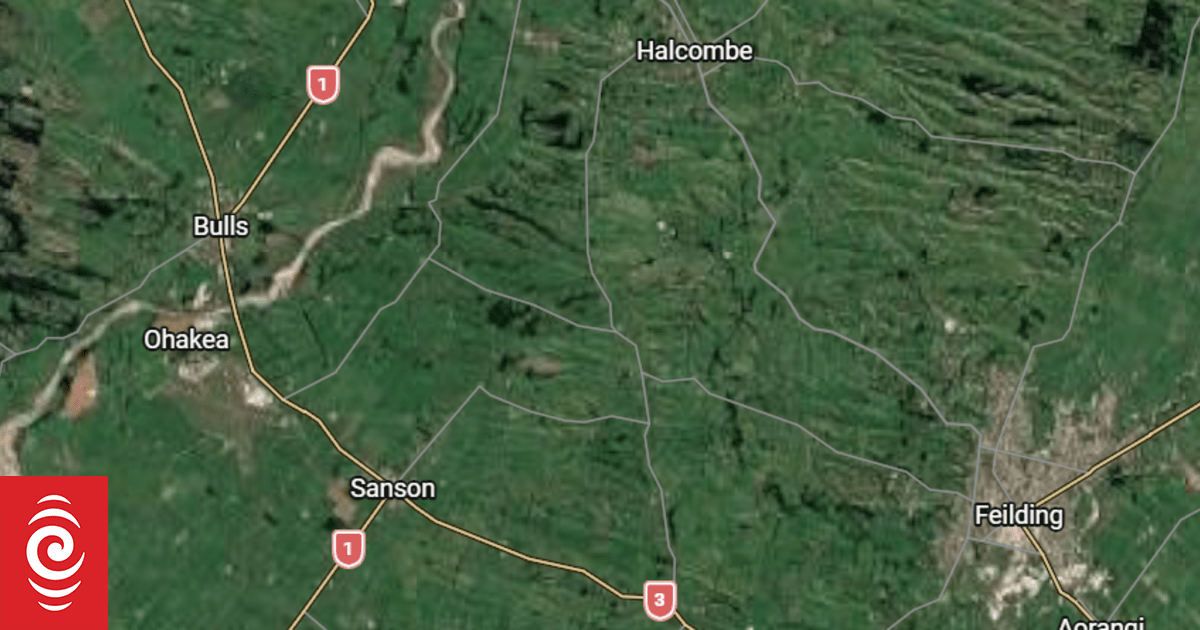 Multiple dead in Manawatū house fire that closed section of State Highway One