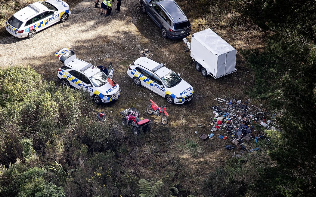 WAITOMO, NEW ZEALAND - SEPTEMBER 11: Police at the location of one of the campsites just off the Te Anga Road near Waitomo where Tom Phillips and his children had been hiding for the last four years. Tom Phillips was killed after getting into an armed shootout with Police. 11 September 2025. (Photo by Dean Purcell/New Zealand Herald via Getty Images)