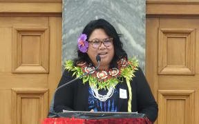 Dr Siautu Alefaio