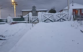 Snow fall in Brockville, Dunedin as a cold blast moves up the country.