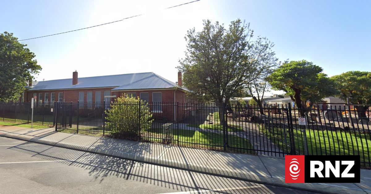 Christchurch primary students and staff shelter amid possible gas leak