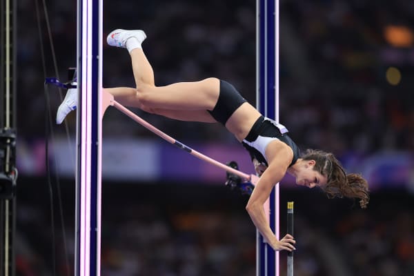 Eliza McCartney competes in the Paris Olympics women's pole vault final.