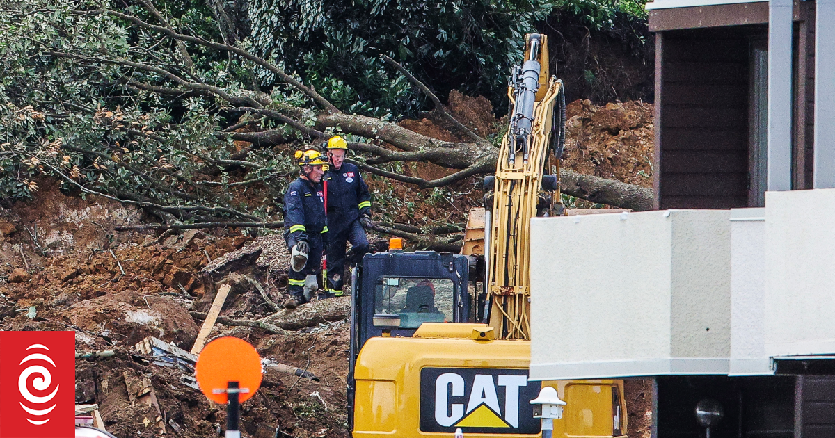 Mauao campground landslide: Children missing after slip in Mount ...