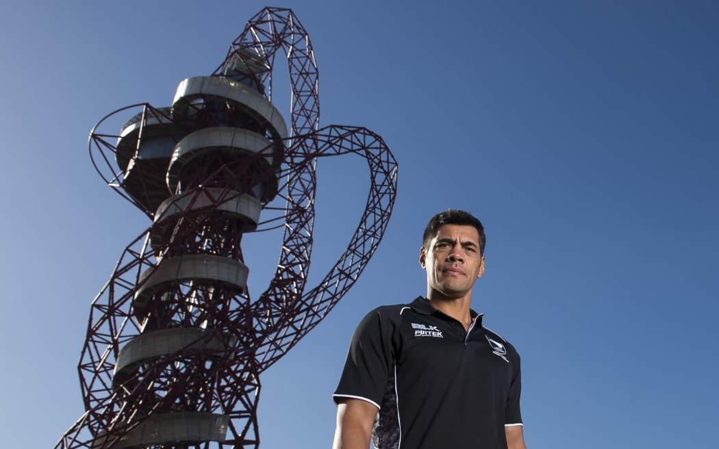 Stephen Kearney with the Four Nations trophy
