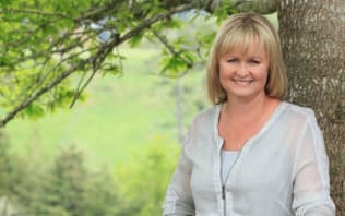 Lynda Hallinan
