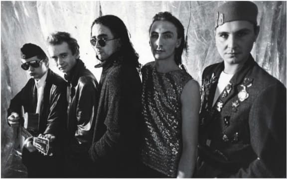 The Headless Chickens in 1987: Chris Matthews, Michael Lawry, Grant Fell, Bevan Sweeney, Rupert E Taylor