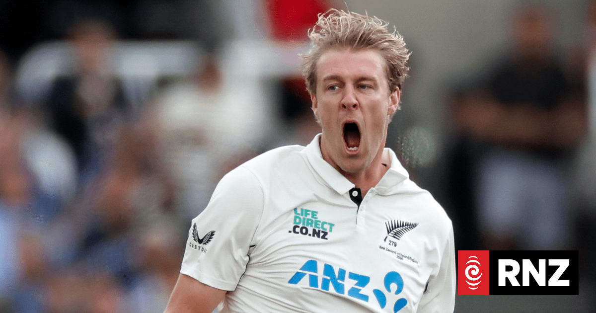 New Zealand and England Face Off in Exciting Cricket Test Match at Lord's