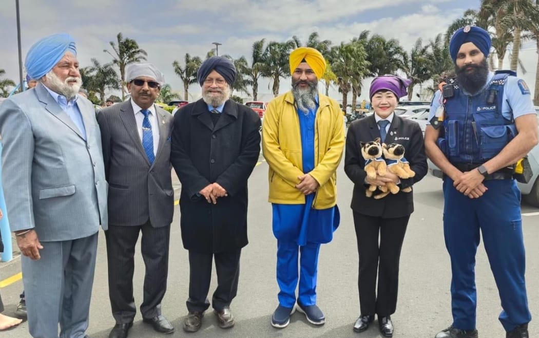 Jessica Phuang (second from right) and leaders from the Sikh community. Daljit Singh, spokesperson for the Supreme Sikh Society is the one in yellow. This was taken when Luxon visited Takanini Gurdwara in October 2023