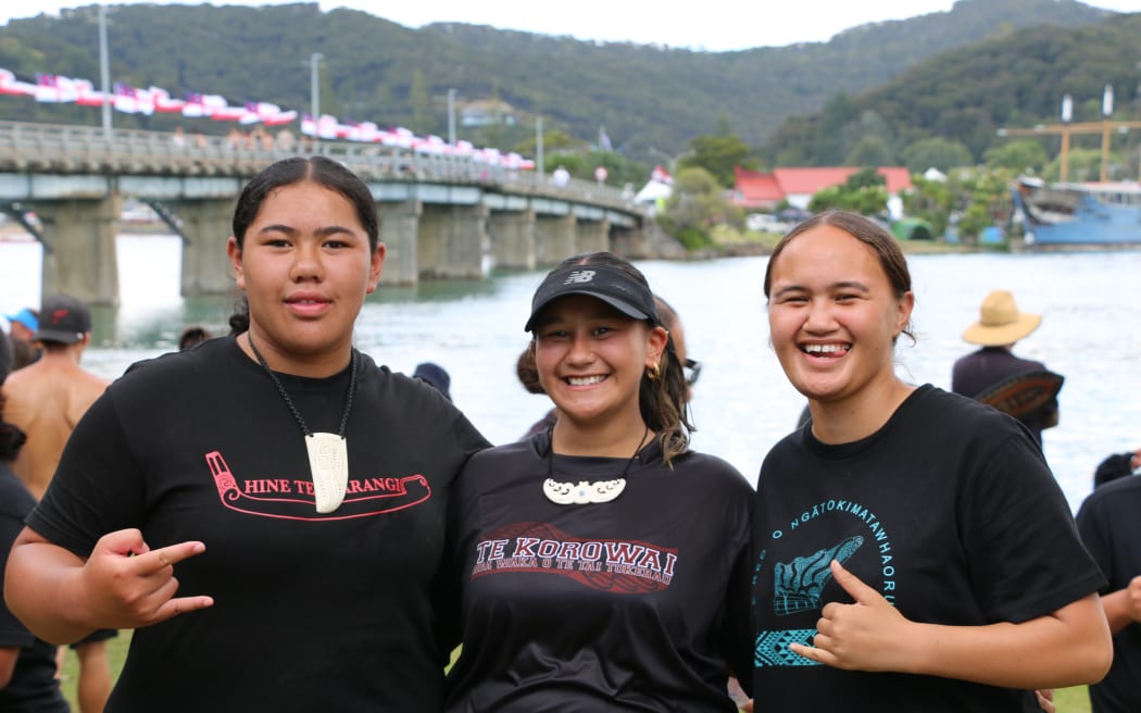 Dejonte Reihana (middle), Yuta Tahere (left) and Daisley Amarupo (right), are among the many young kaihoe at Waitangi 2025.