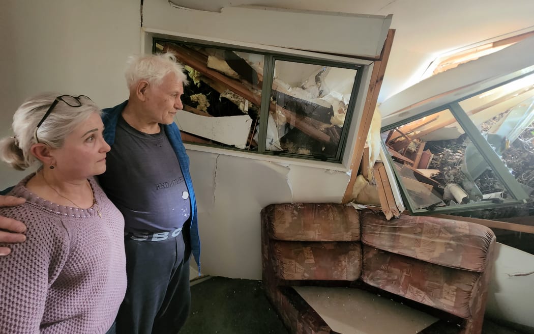 Rob and Mila Gaston's house was badly damaged after the Auckland Anniversary floods, and now they're dealing with leaks, mould and rat issues in their home.