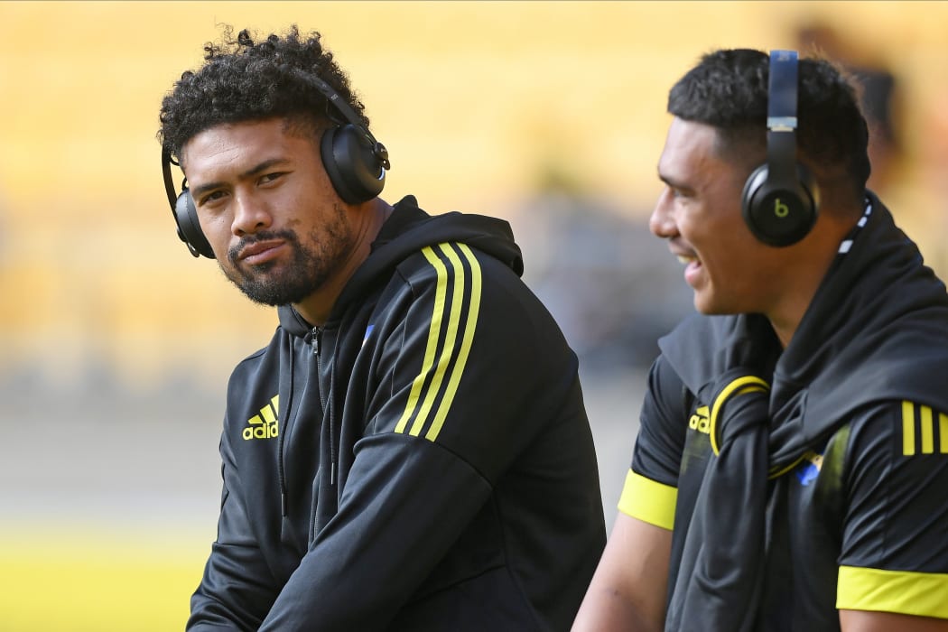 Hurricanes teammates Ardie Savea and Ngani Laumape are also close friends off the rugby field.