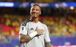 Eloy Room applauds fans after his outstanding goalkeeping display in Curacao’s 0-0 draw with Ecuador at the FIFA World Cup 2026 Group E match in Kansas City, June 20, 2026. (Photo by Charlotte Wilson / GETTY IMAGES NORTH AMERICA / Getty Images via AFP)