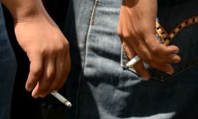 Smokers in Philippines.