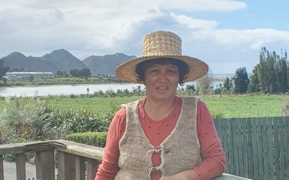 Te Rangirangi Tangohau at her home, Tolaga Bay / Uawa.