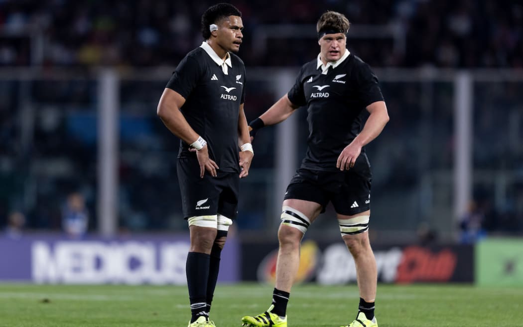 Tupou Vaa'i and Scott Barrett.