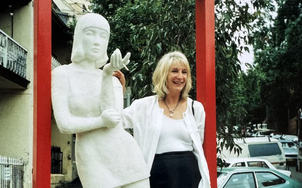 The artist and her original sculpture in the late '90s.