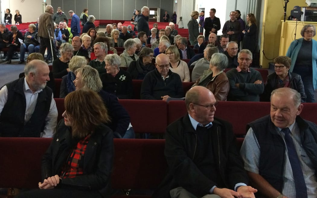 A public meeting on the Havelock North water emergency is under way, as new figures show even more people got the campylobacter infection than previously thought.