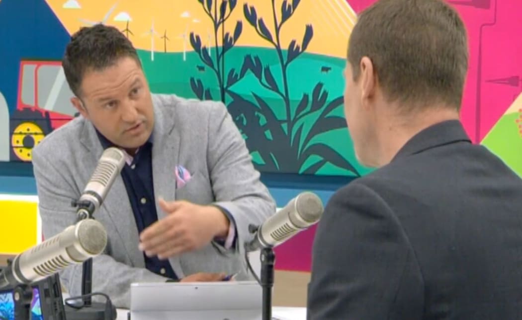 Duncan Garner asks the chief censor why he banned the manisfesto.