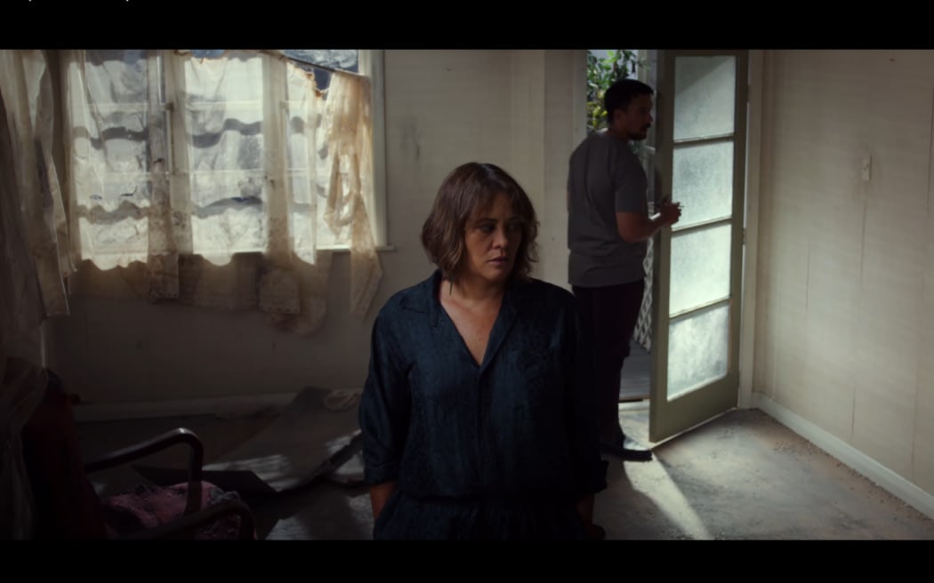 Screenshot from the Tōtara music video.