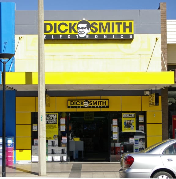 Dick Smith is going into voluntary receivership