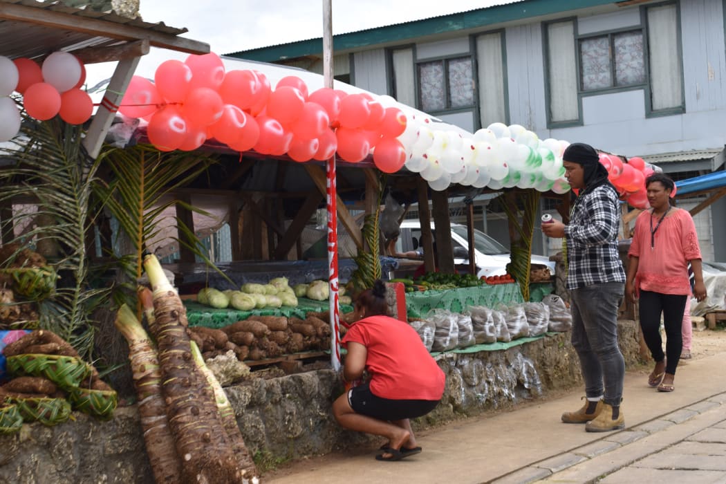 Decorated market on Vuna Road, Nuku'alofa.