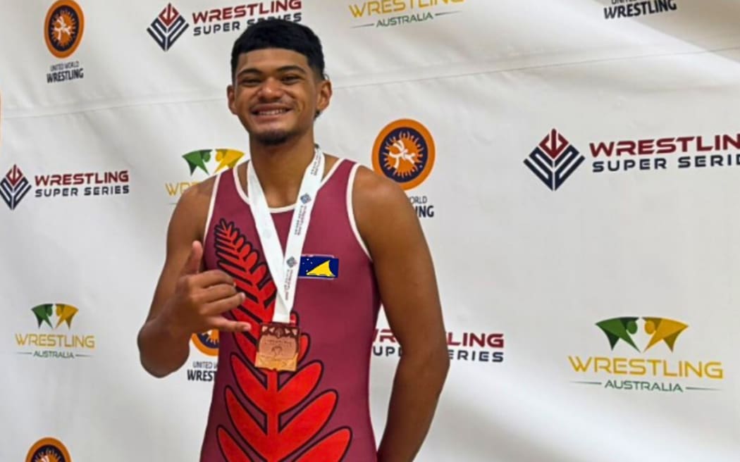 Mosemalie 'Mose' Kaio earned a bronze medal in the under-20, 74kg freestyle wrestling category.